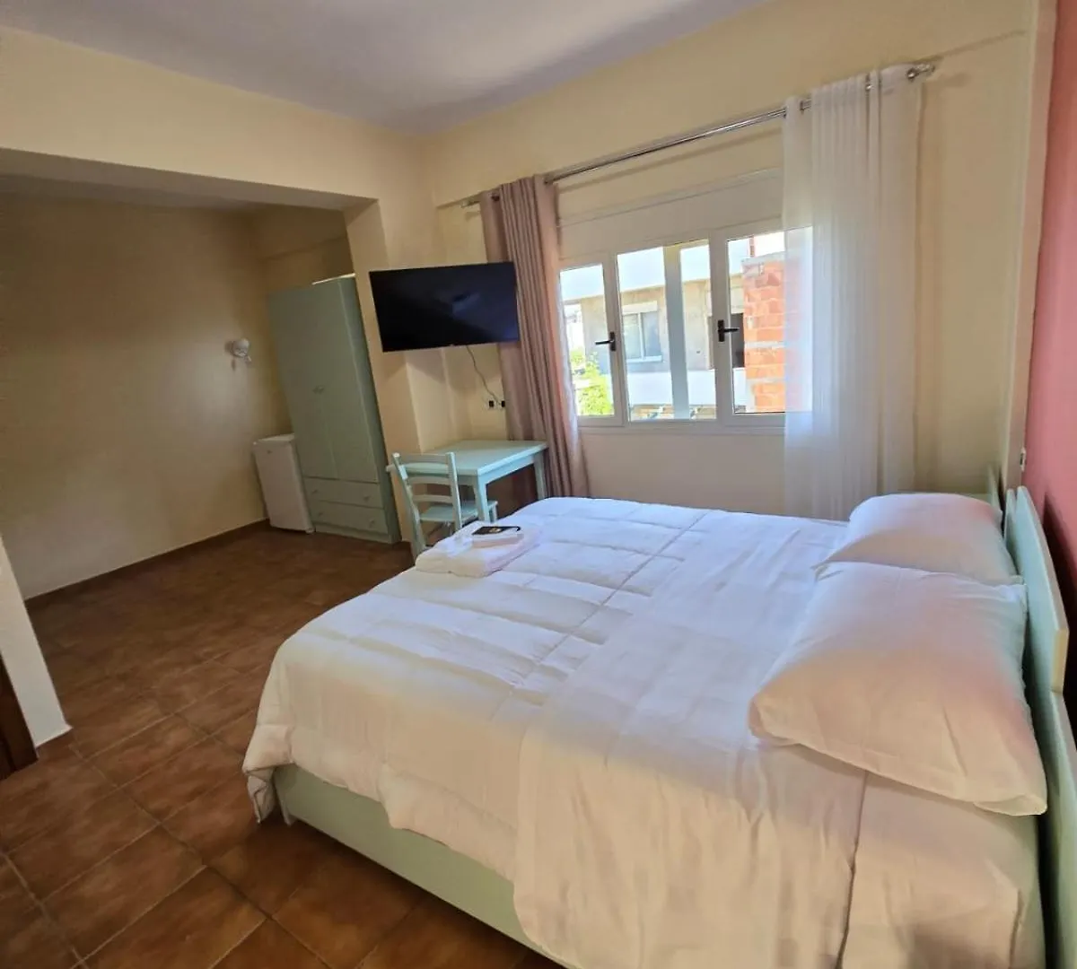 Olivet Hotel Avlonya 3*,  Arnavutluk