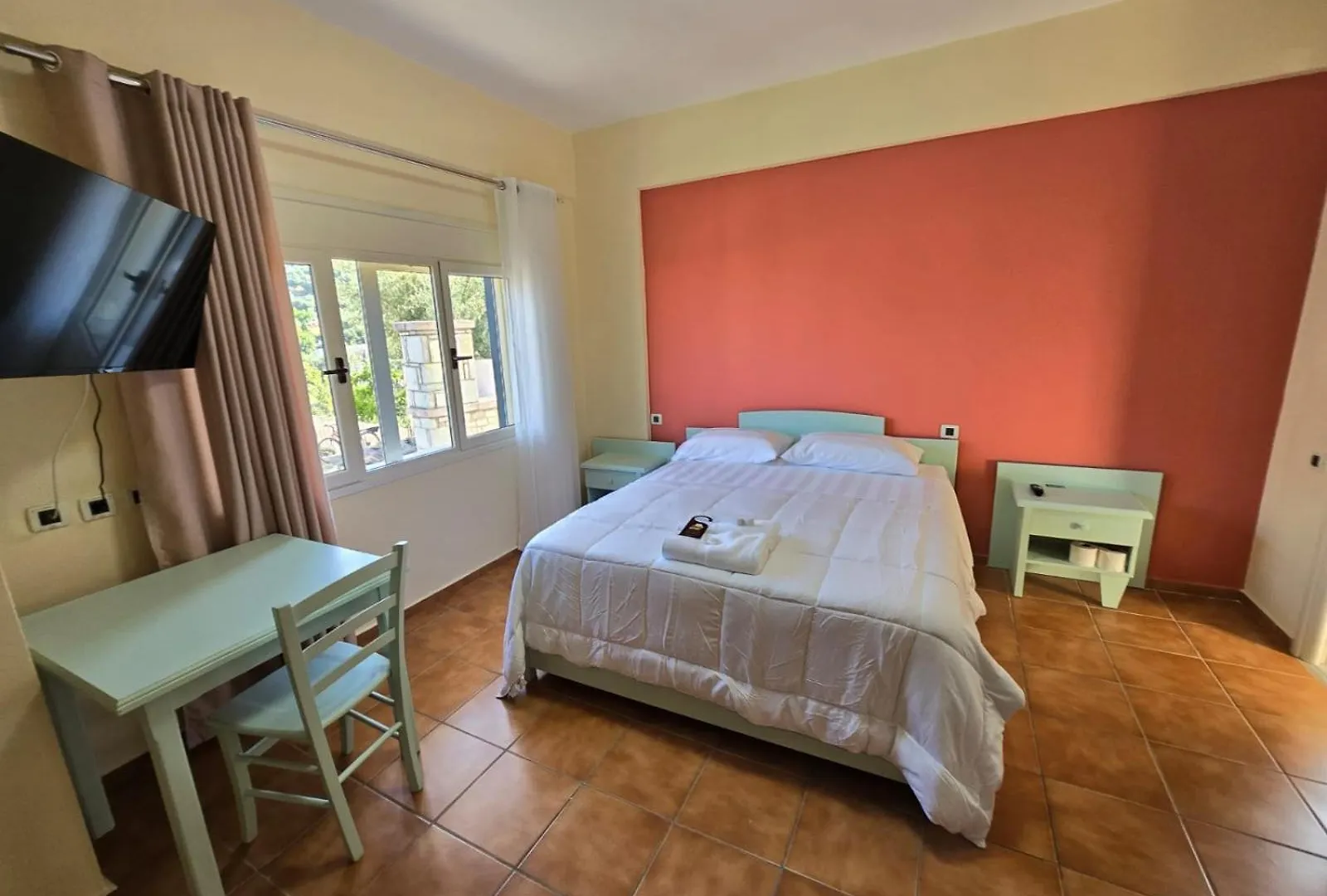 Olivet Hotel Avlonya
