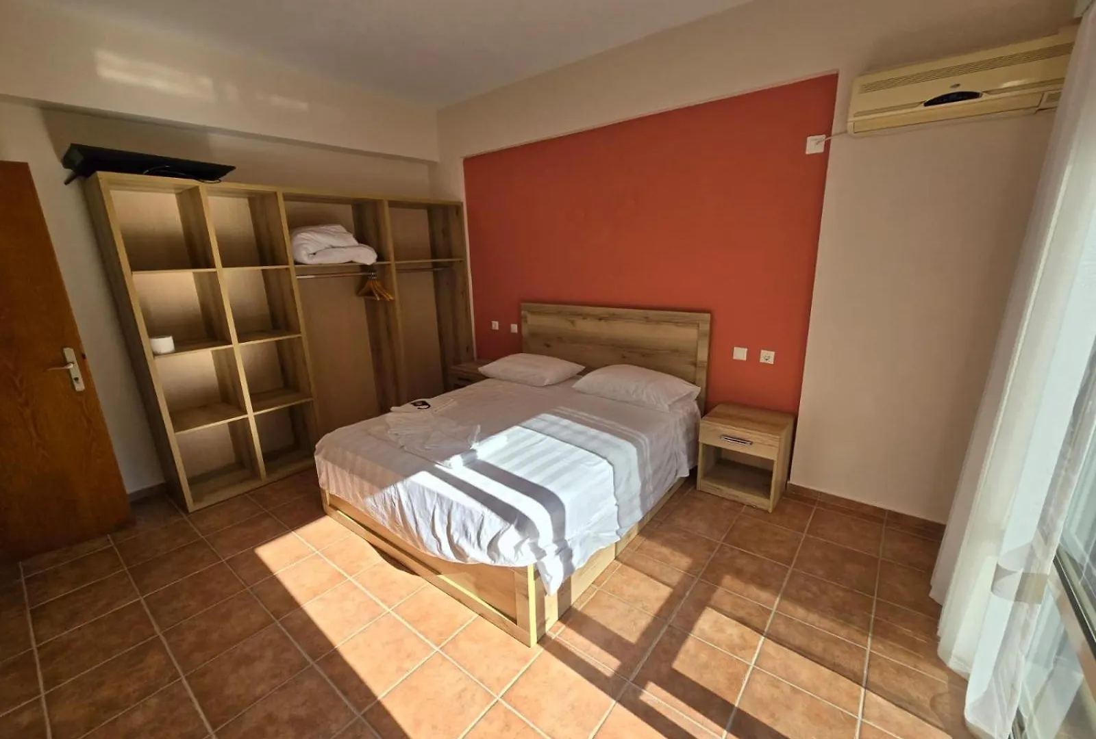 Olivet Hotel Avlonya