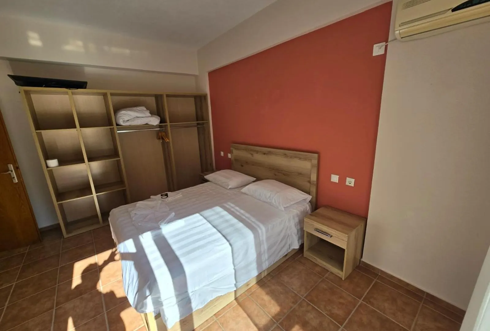 ***  Olivet Hotel Avlonya Arnavutluk