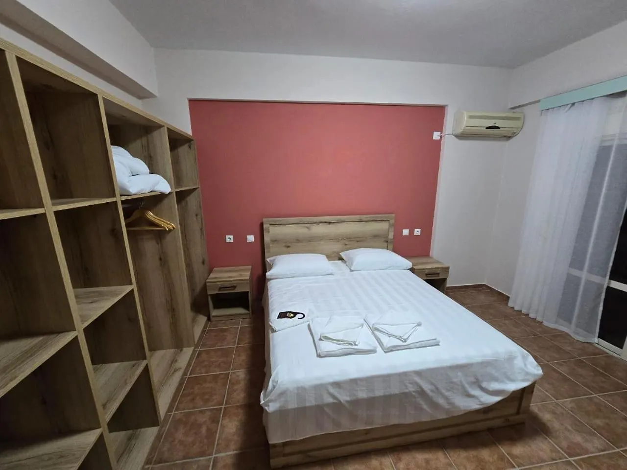 ***  Olivet Hotel Vlorë Albánie