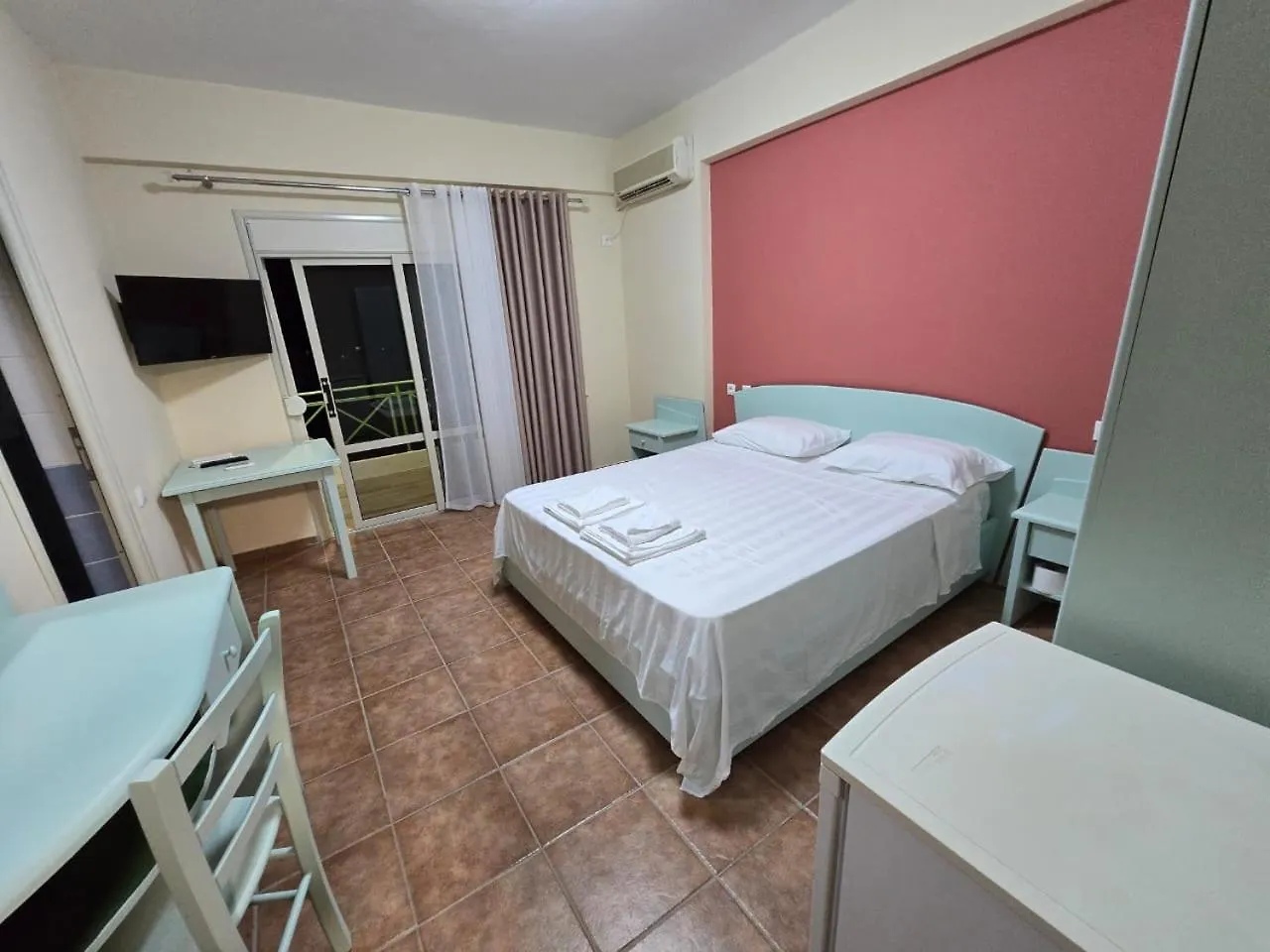 Olivet Hotel Avlonya